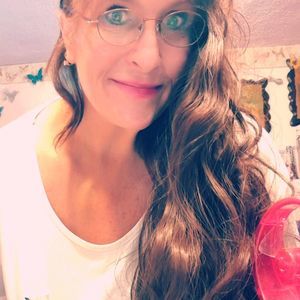 Meet your Posher, Deadra